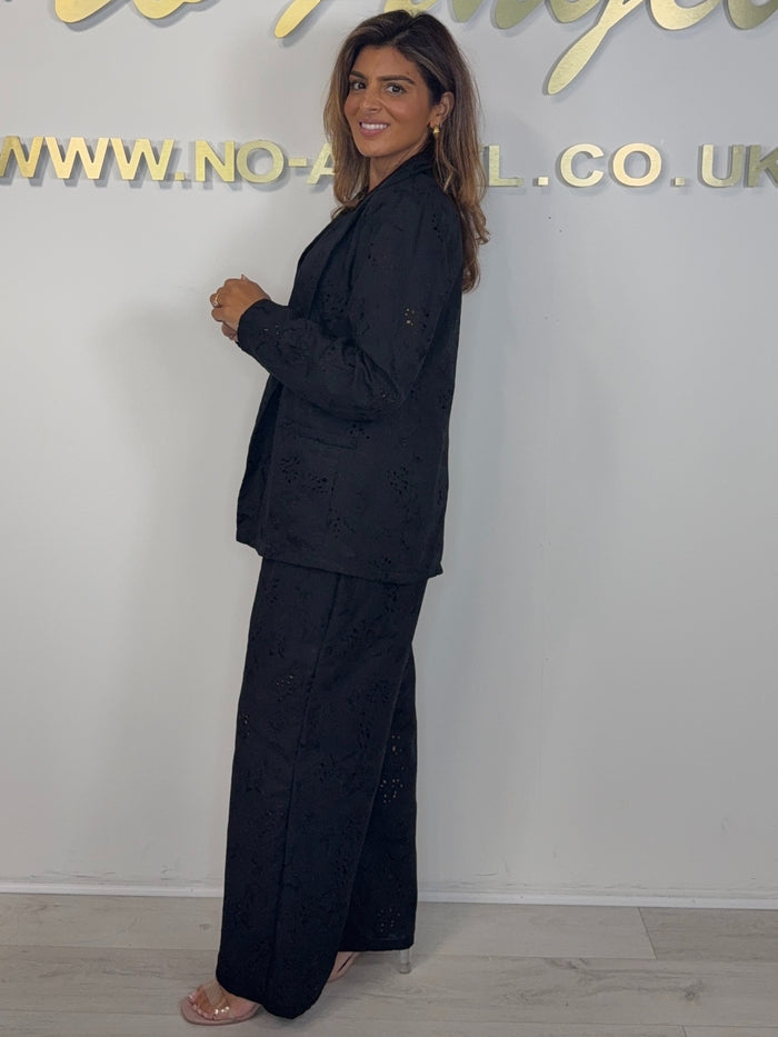 Embroidery Anglaise Oversize Blazer & Trouser Co-ord (2 Colours)