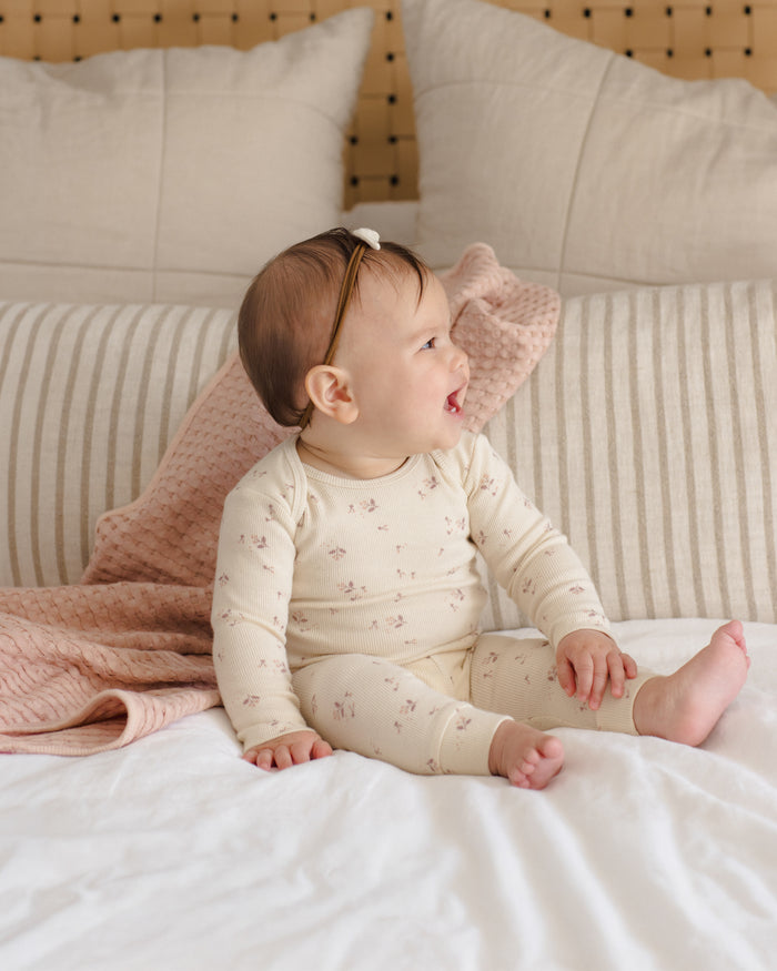 pajamas ribbed print tee and leggings - fall ditsy/natural