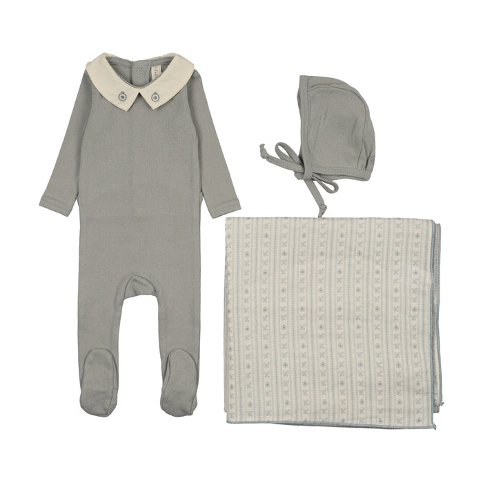 set footie sweetheart collared with bonnet and blanket - light blue