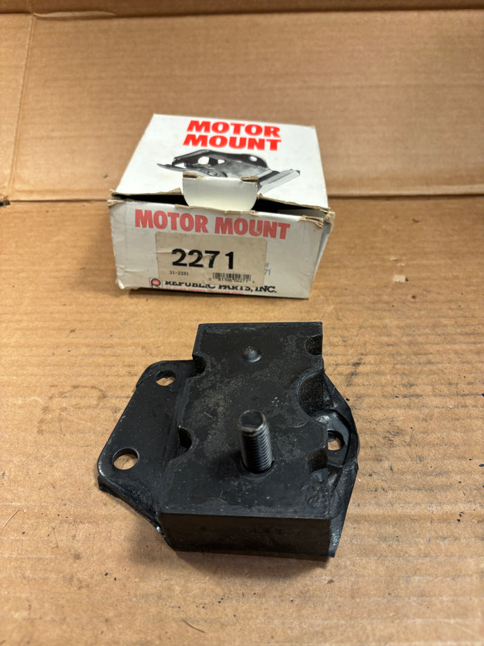 1965-1971 Ford Mercury passenger car engine mount Republic 2271