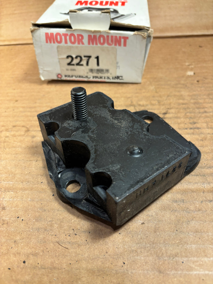 1965-1971 Ford Mercury passenger car engine mount Republic 2271