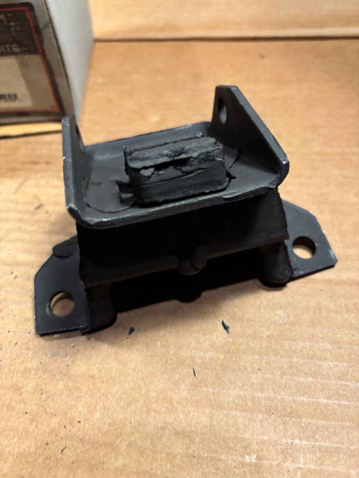 1965-1990 General Motors engine motor mount Anchor 2328
