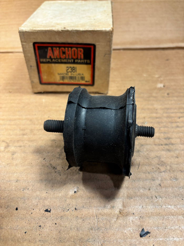 1981-1987 Pontiac Chevrolet GMC RH LH engine mount Anchor 2381