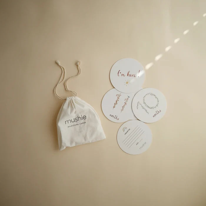 accessories cards milestone - white