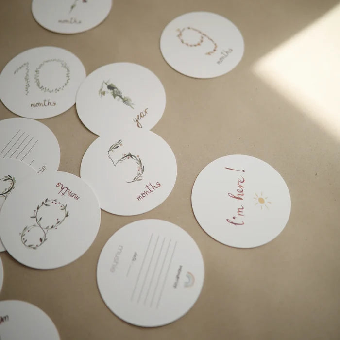 accessories cards milestone - white