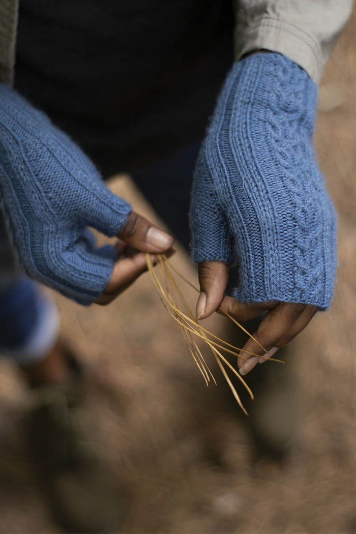 Balsam Mitts Pattern Universal Yarn