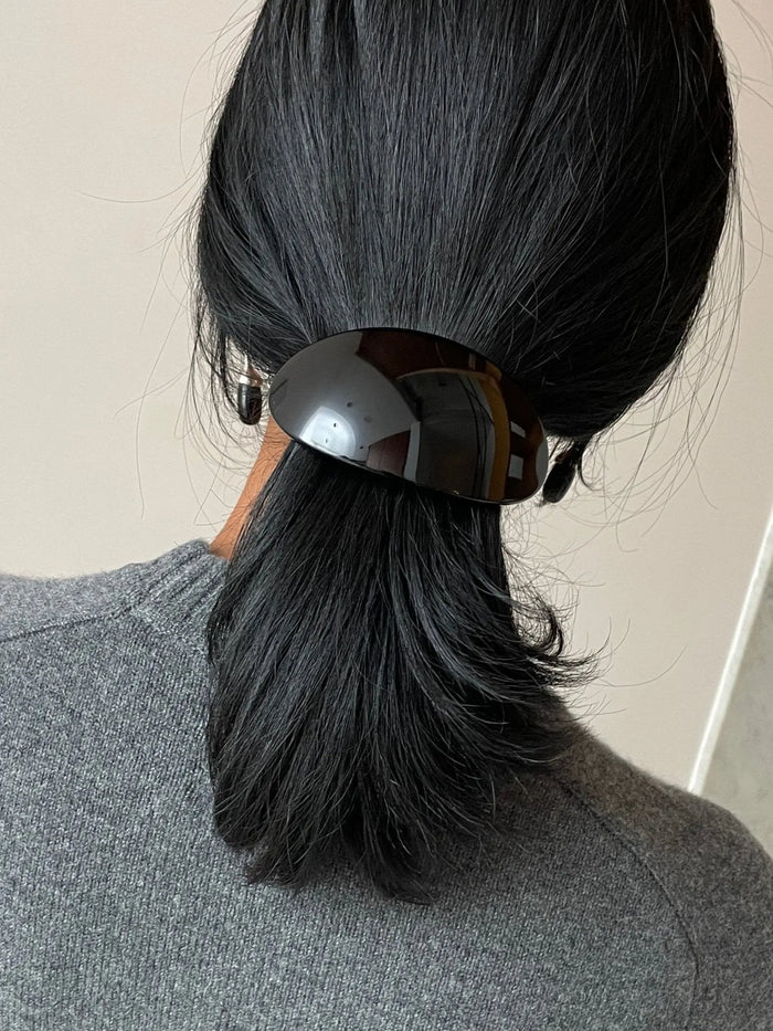 Barrette Ovale, Black Deliska-H