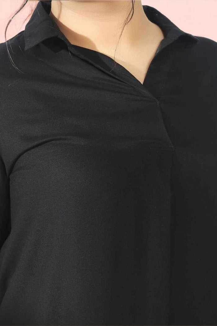 Black Centre Pleat Top
