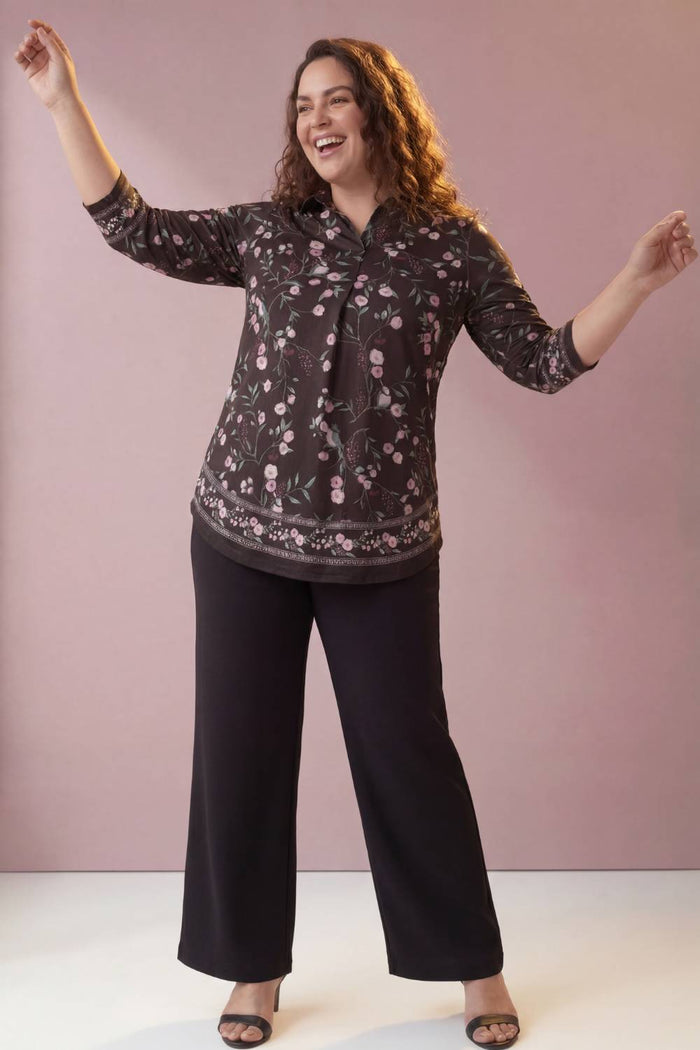 Black Floral Luxe Centre Pleat Top