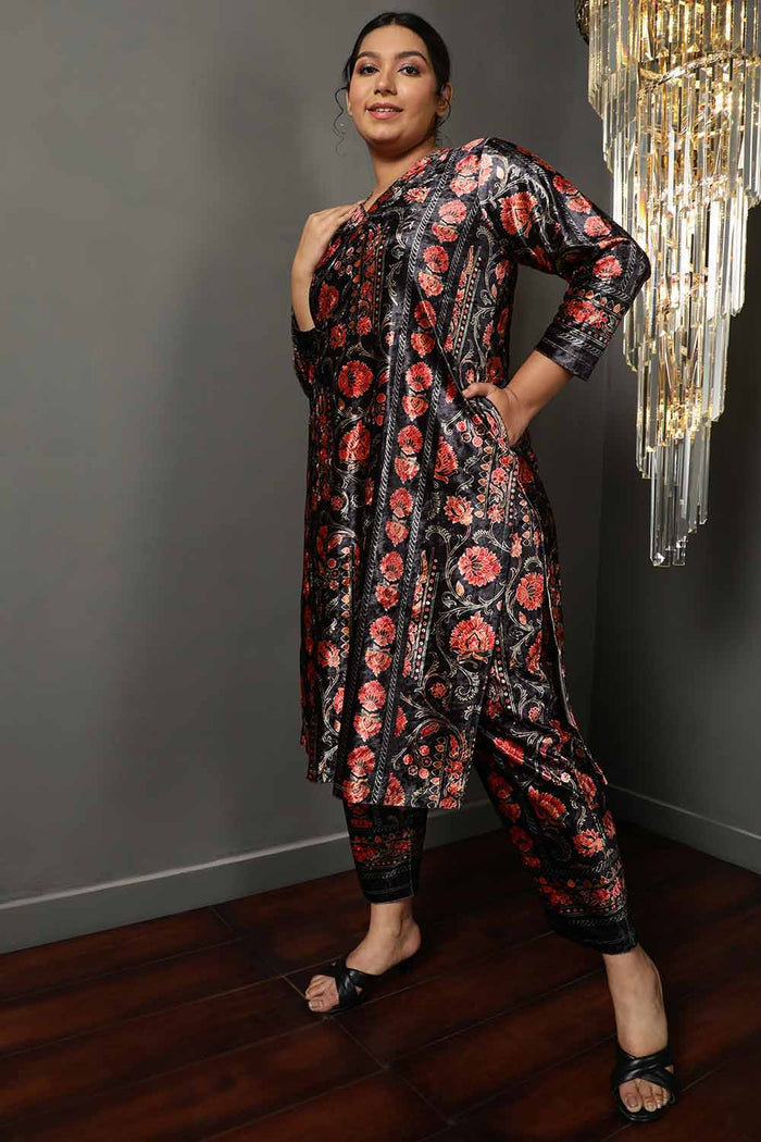 Block Floral V Neck Velvet Kurta