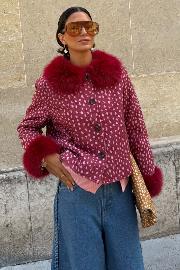 caption_Model is 5ft7” and wears size M