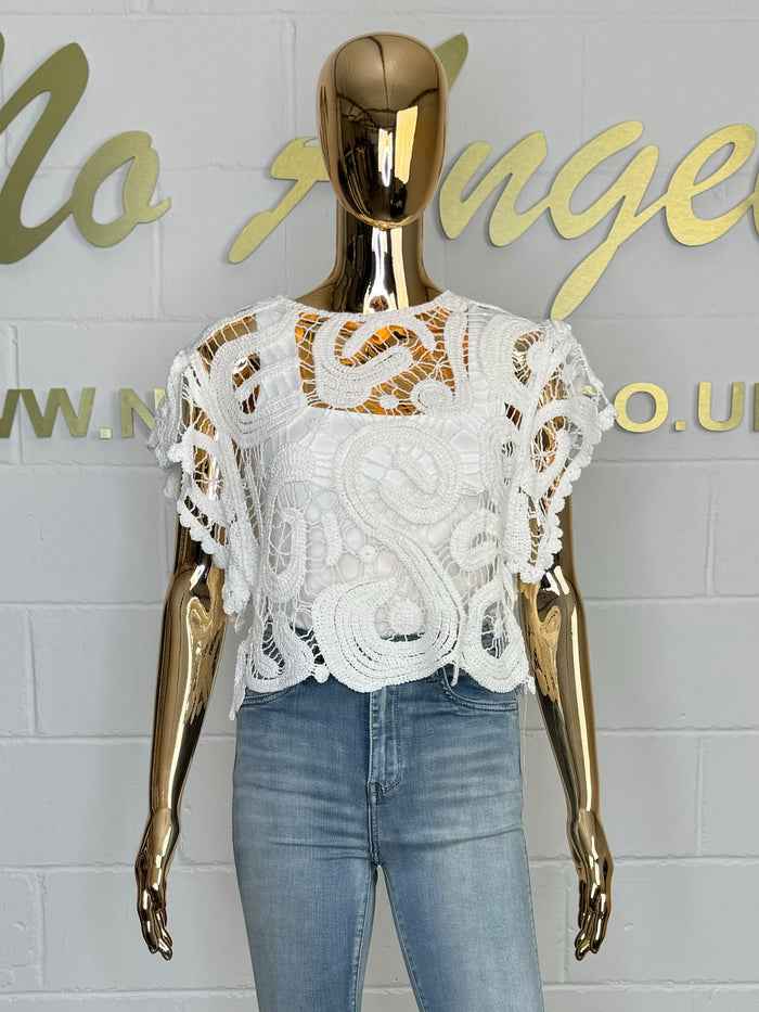 Cropped Crochet Swirl Detail Cap Sleeve Top (2 Colours)