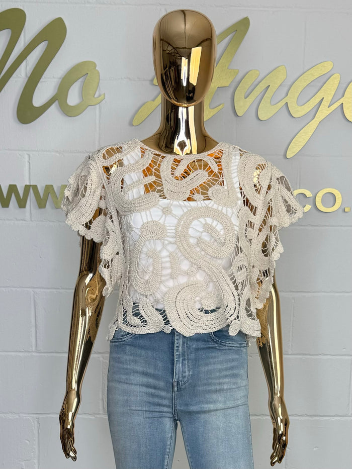 Cropped Crochet Swirl Detail Cap Sleeve Top (2 Colours)