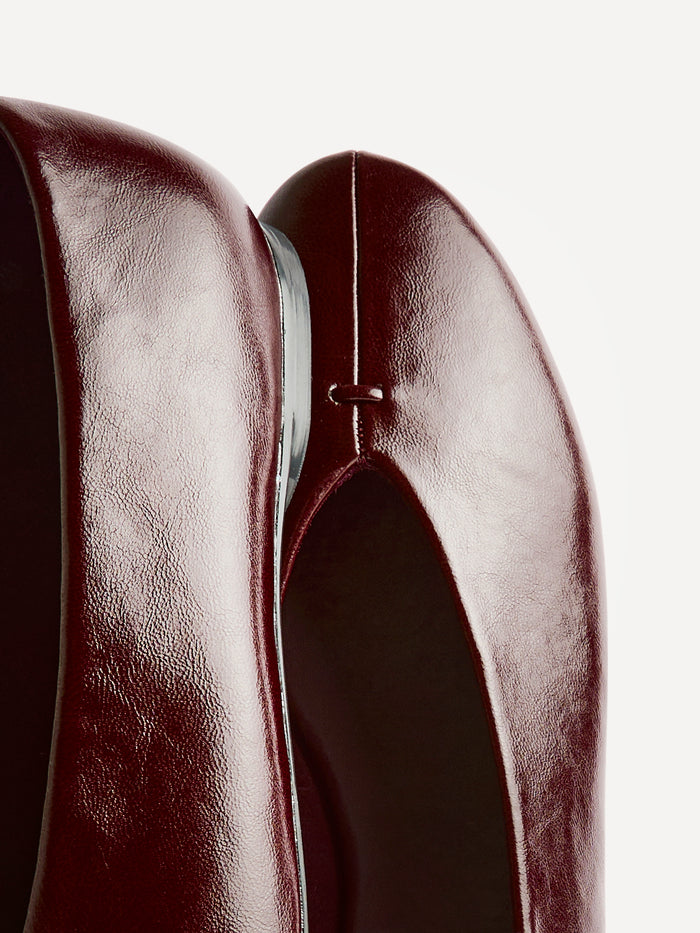 Ease Burgundy Ballet Pumps