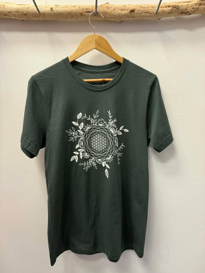 Eco dye T-shirt in forest green