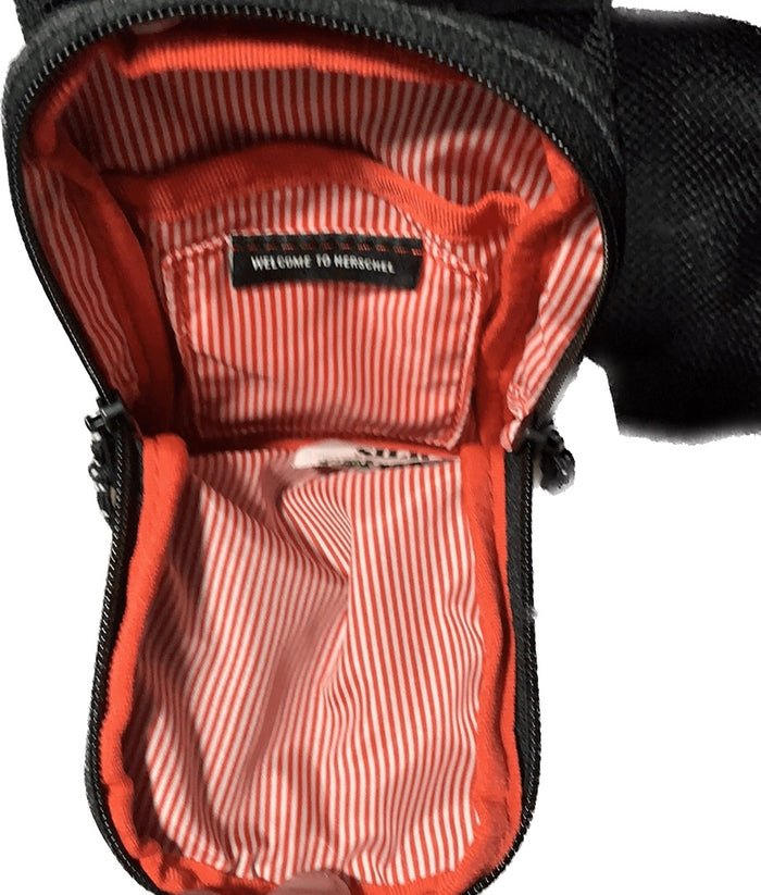 Herschel compact