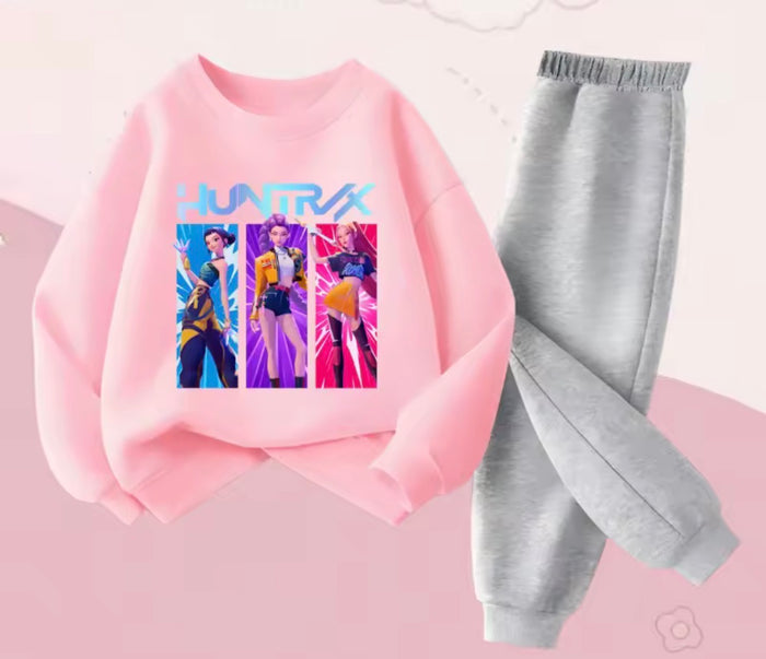 K/H jumper and trouser set