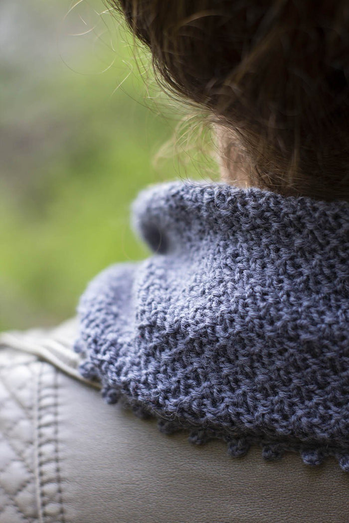 Lodgepole Cowl Pattern Universal Yarn