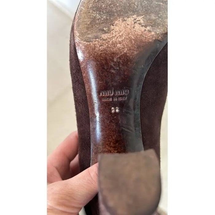 sc:https://old.stylecycle.gr/media/catalog/product/b/l/black-suede-miu-miu-boots-41549484-7_2.jpg