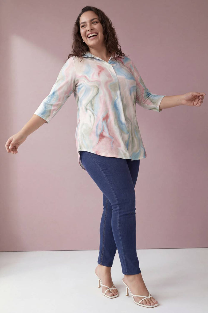 Modern Marble Centre Pleat Top