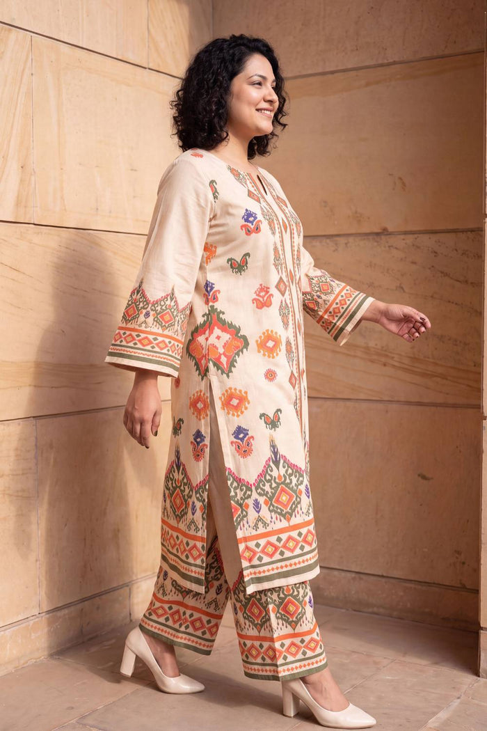 Plus Size Beige Ethnic Border Print Cotton Kurta Coord Set