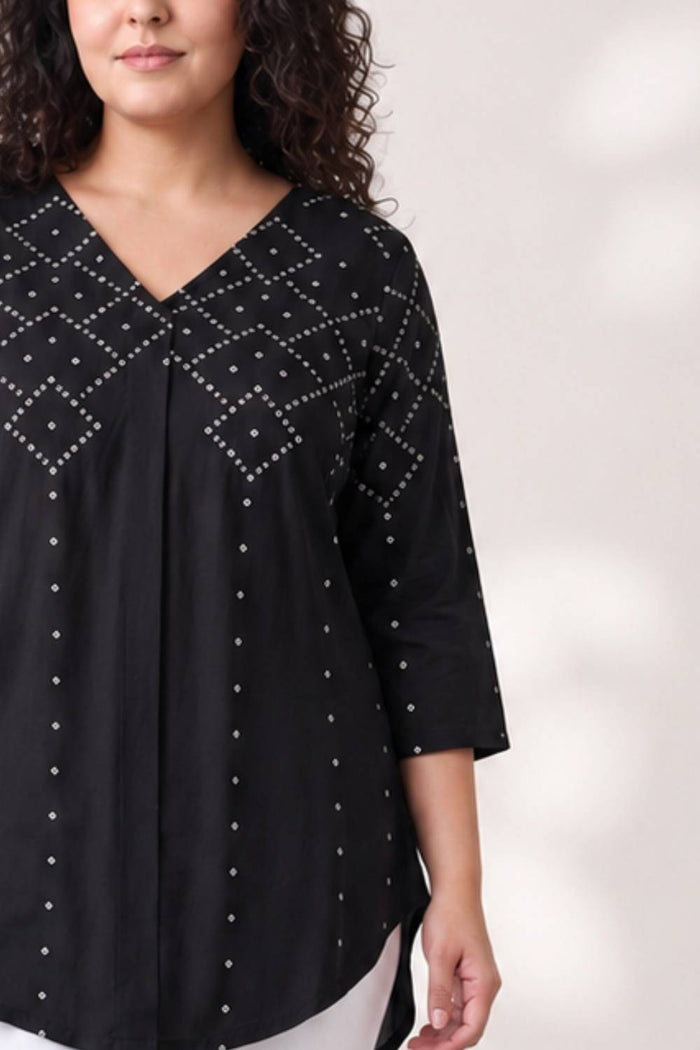 Plus Size Black Bandhej Print Top