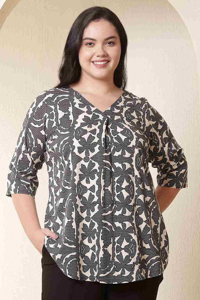 Plus Size Black & Beige Abstract Print V Neck Cotton Top