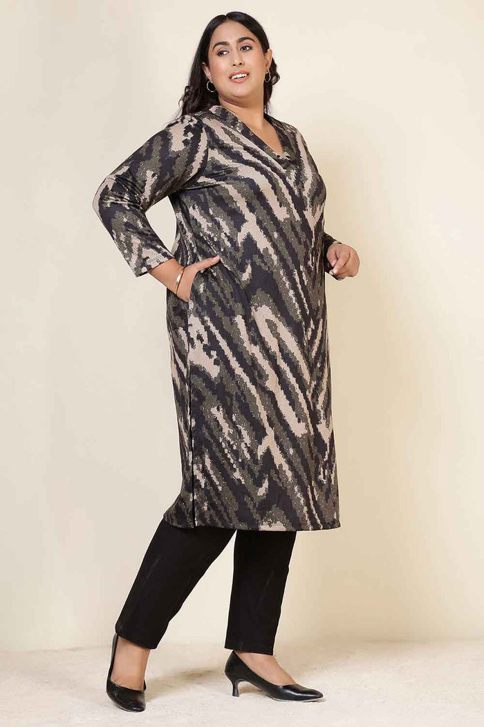 Plus Size Black & Beige Abstract V Neck SnugWeave™ Winter Kurta