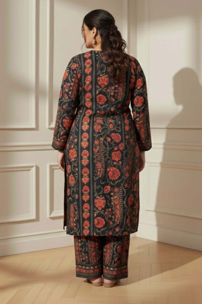 Plus Size Black Floral Round Neck SnugWeave™ Winter Kurta Coord Set