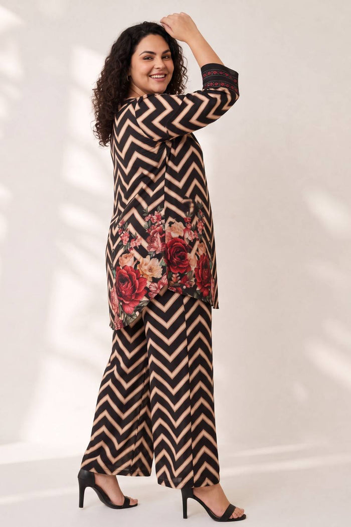 Plus Size Black Rose Chevron Print Coord Set