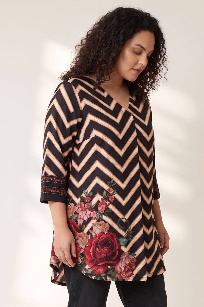 Plus Size Black Rose Chevron Print Top