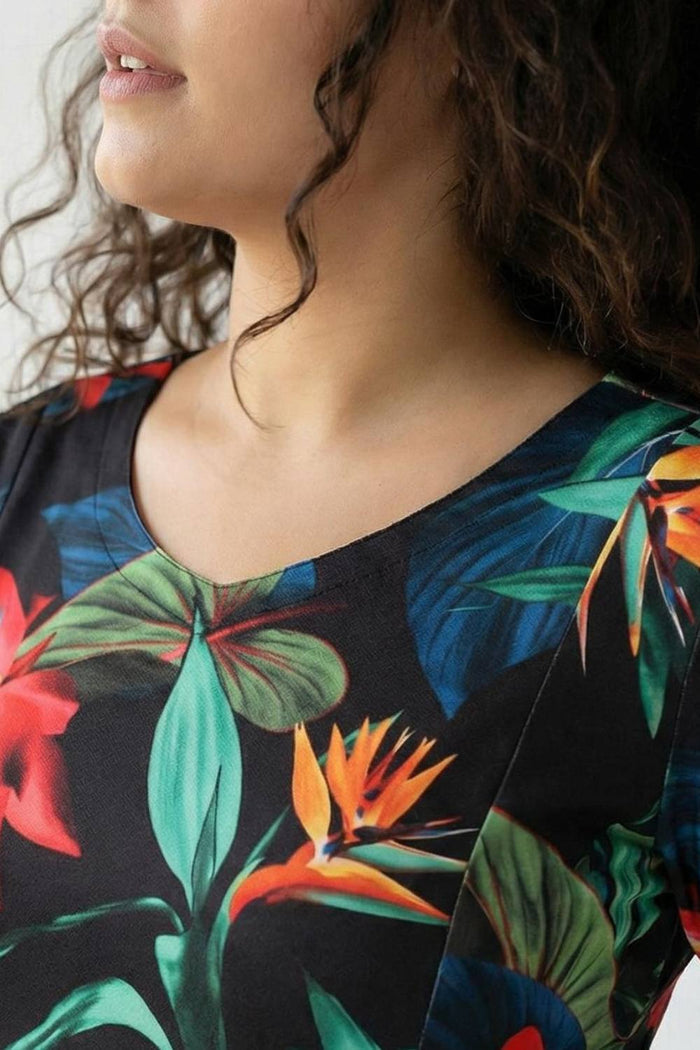 Plus Size Black Tropical Print Maxi Dress