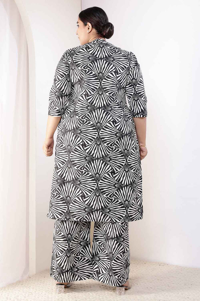 Plus Size Black & White Abstract Print Kurta Coord Set