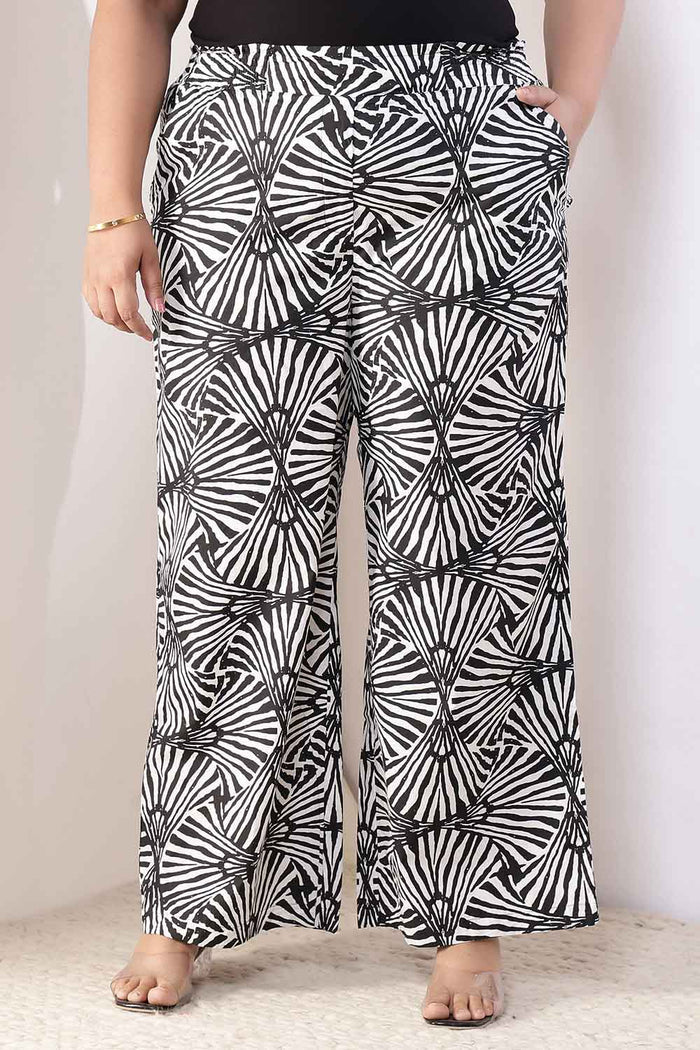 Plus Size Black & White Abstract Print Kurta Coord Set