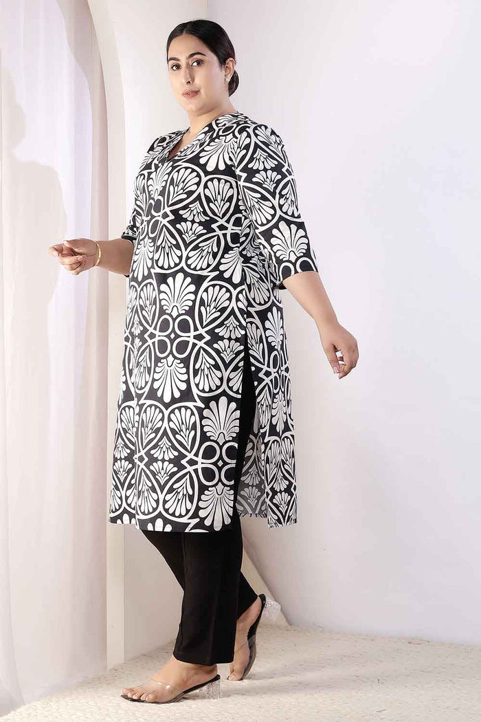 Plus Size Black & White Floral Print V Neck Cotton Kurta