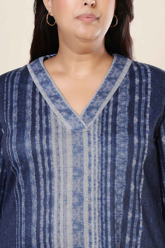 Plus Size Blue Vertical Stripe V Neck SnugWeave™ Winter Kurta