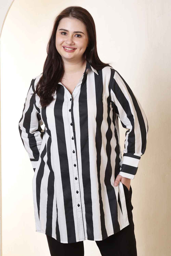 Plus Size Bold Stripe High Slit Styled Cuff Cotton Shirt