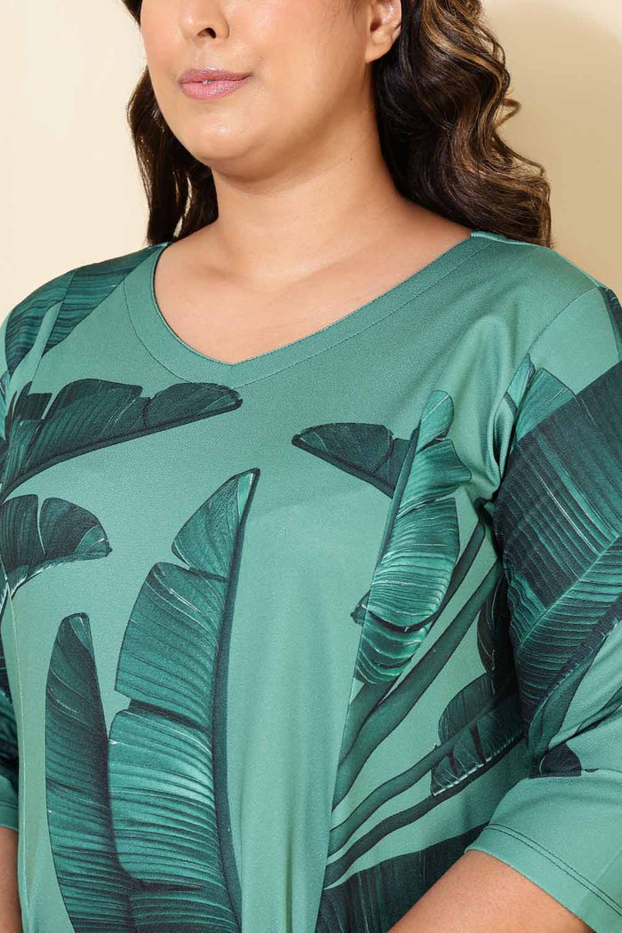 Plus Size Green Tropical Print A line Dress