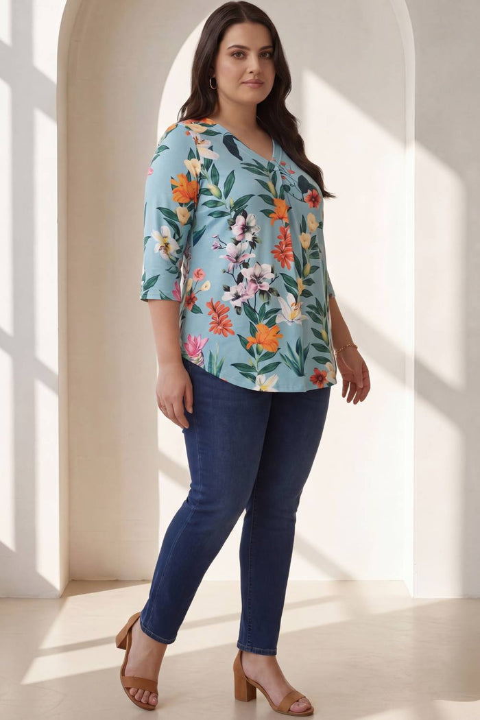 Plus Size Light Blue Floral Centre Pleat Top