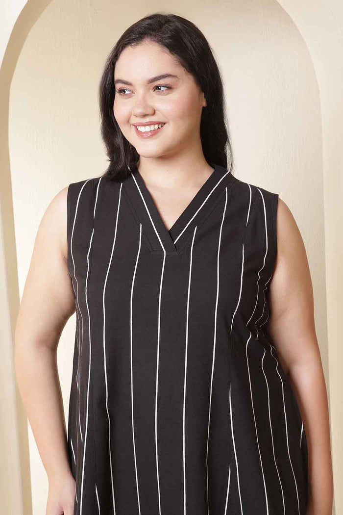 Plus Size Vertical Stripes Sleeveless Cotton Midi Dress