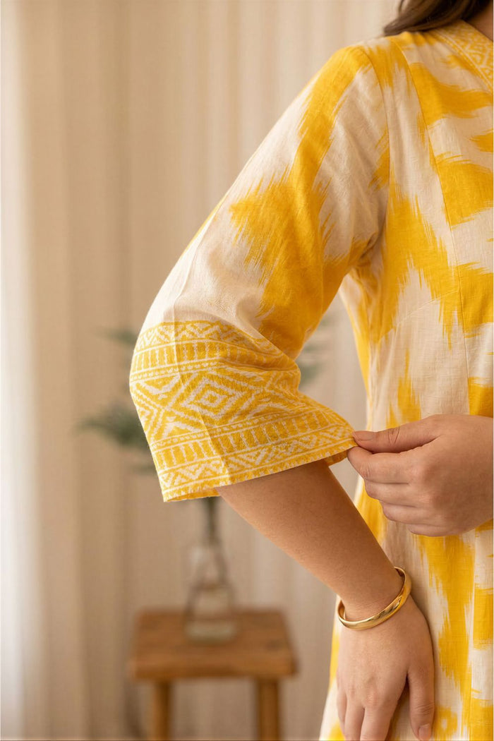 Plus Size Yellow Ikat Print Cotton Midi Dress