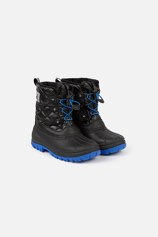 Deux par Deux boys' black quilted winter boots with blue soles – pair, front three-quarter view