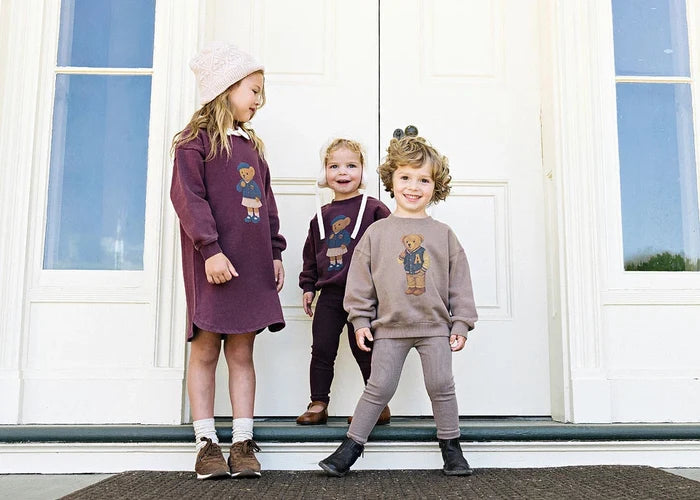 set outfit varsity bear sweatshirt and leggings - washed brown
