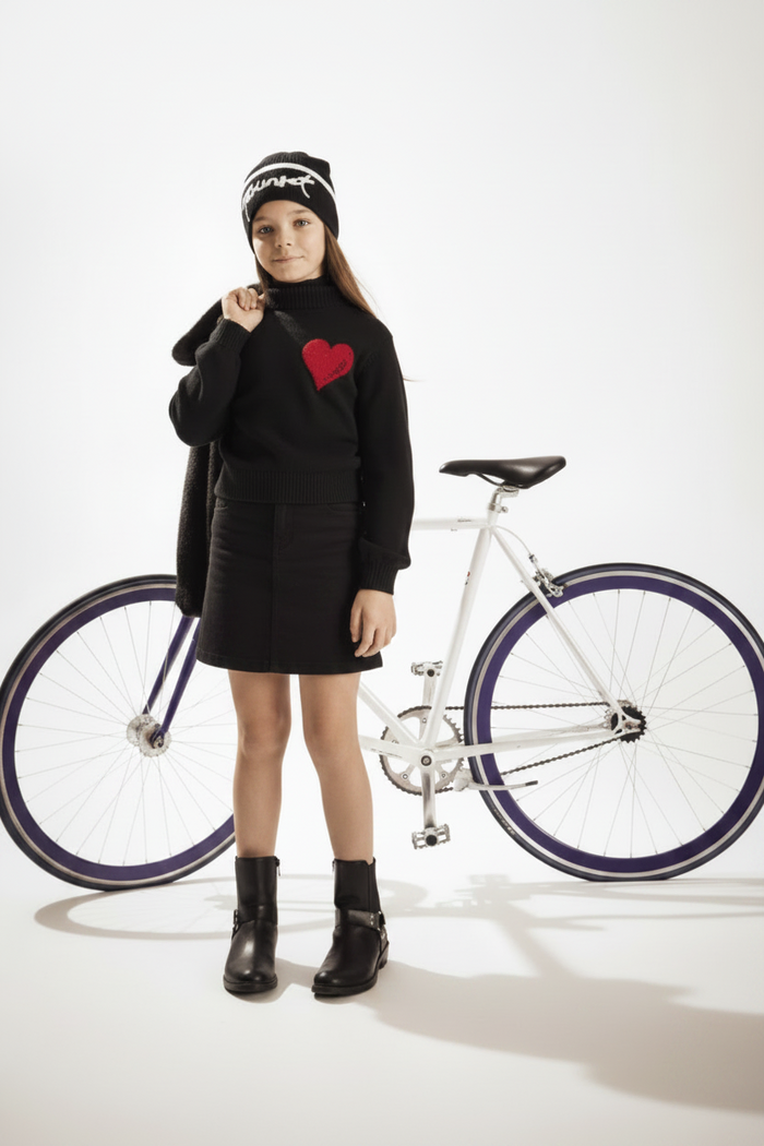 top l/s heart logo turtleneck sweater - black/magenta
