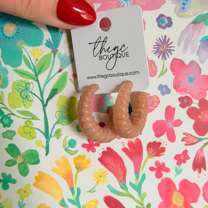 Twisted Hoop