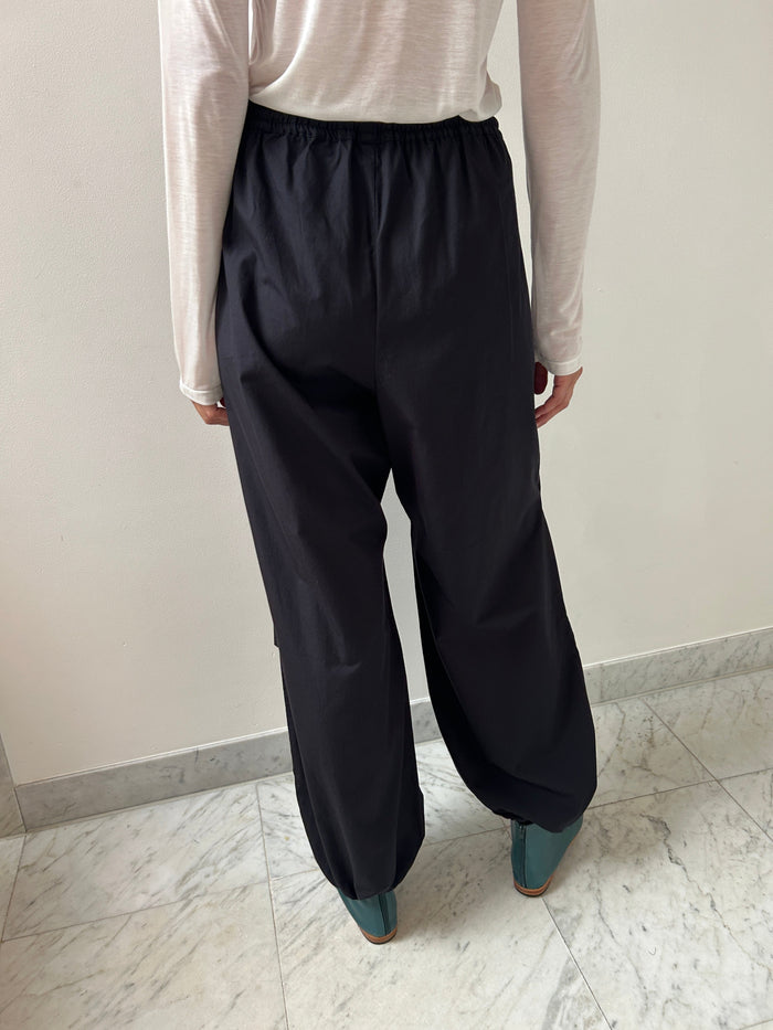 Uro Pants, Black BASERANGE