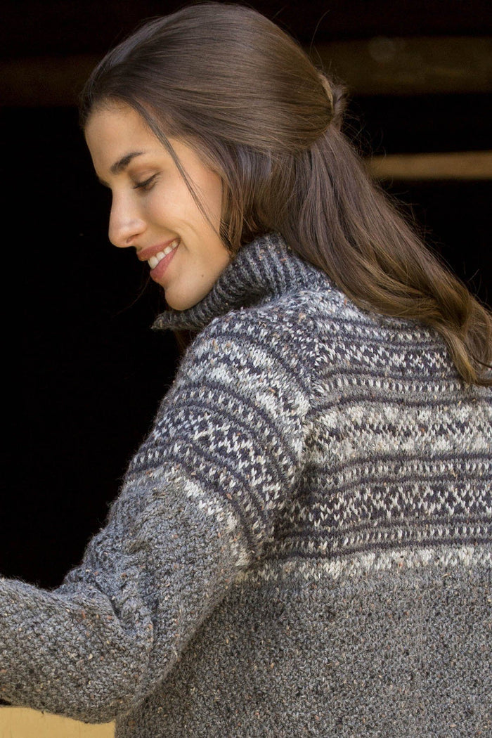 Wanderer Cardigan Pattern Universal Yarn