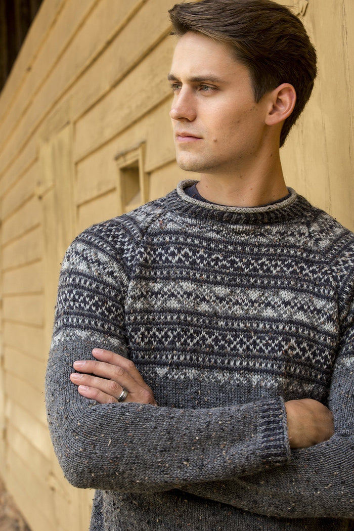 Wanderer Pullover Pattern Universal Yarn