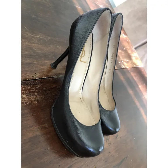 sc:https://old.stylecycle.gr/media/catalog/product/b/l/black-leather-trib-too-yves-saint-laurent-heels-18406476-5_2.jpg